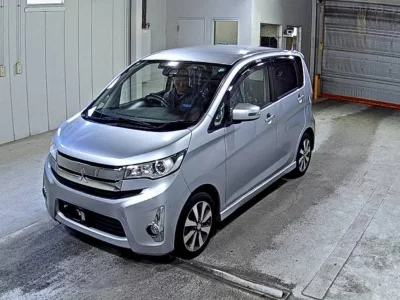 Mitsubishi EK CUSTOM