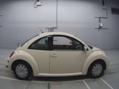 Volkswagen NEW BEETLE