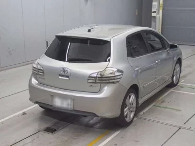 Toyota BLADE