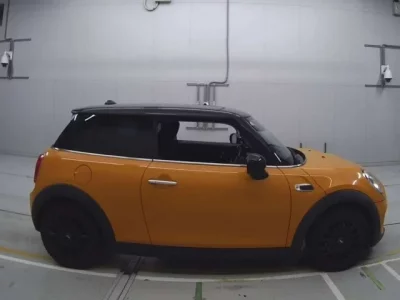 BMW MINI