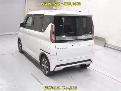 Mitsubishi EK X SPACE