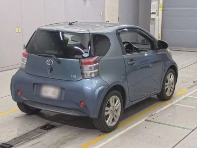 Toyota IQ