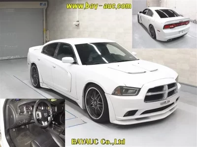 Dodge CHARGER