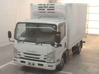 Isuzu ELF
