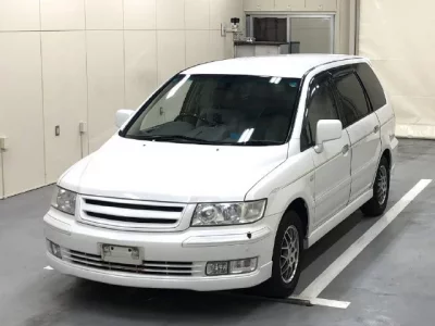 Mitsubishi CHARIOT GRANDIS