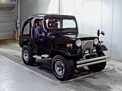 Mitsubishi JEEP