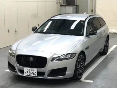 Jaguar XF SERIES
