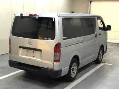 Toyota REGIUS ACE VAN