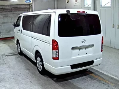 Mazda BONGO BRAWNY VAN