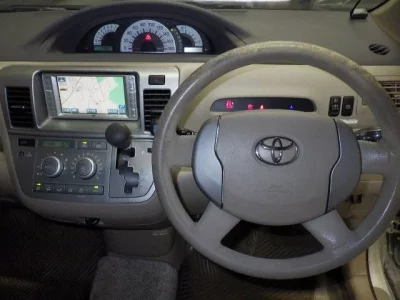 Toyota RAUM