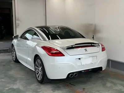 Peugeot RCZ