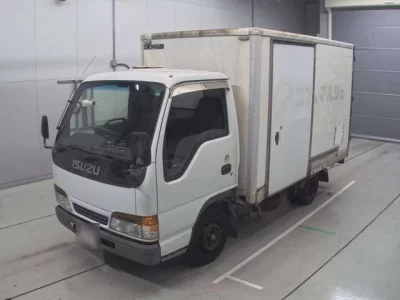 Isuzu ELF