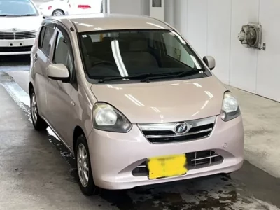Daihatsu MIRA E S