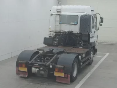 Isuzu TRUCK