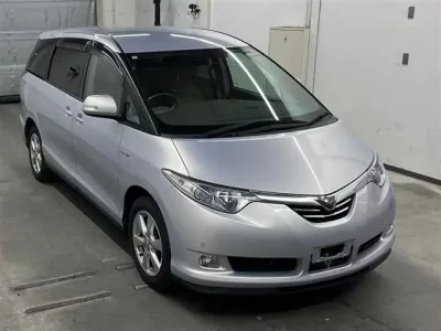 Toyota ESTIMA HYBRID