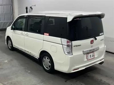 Honda STEP WAGON