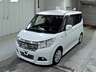 Mitsubishi DELICA D2