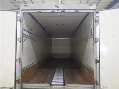 Mitsubishi FUSO TRUCK