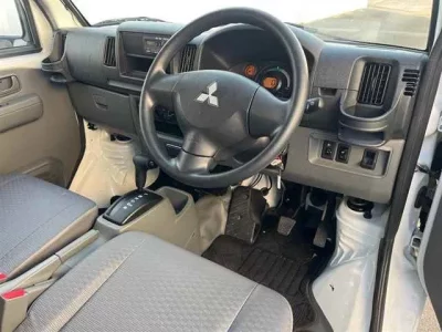 Mitsubishi MINICAB MIEV