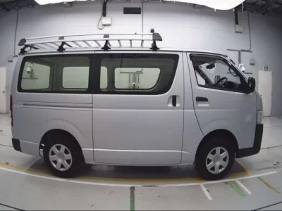 Toyota REGIUS ACE VAN