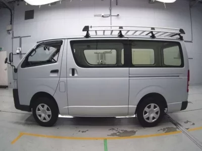 Toyota REGIUS ACE VAN