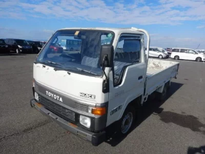Toyota HIACE TRUCK