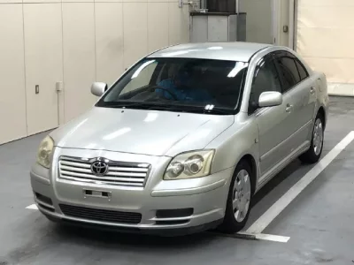 Toyota AVENSIS SEDAN
