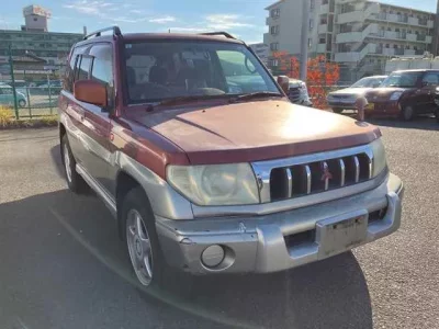 Mitsubishi PAJERO IO