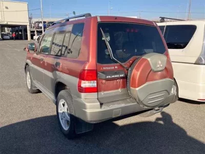 Mitsubishi PAJERO IO