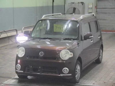 Daihatsu MIRA