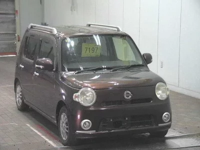 Daihatsu MIRA