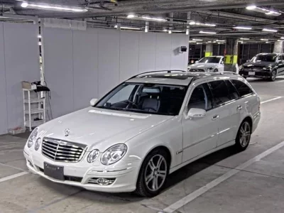Mercedes-Benz E CLASS WAGON