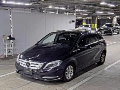 Mercedes-Benz B CLASS