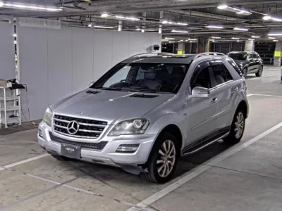 Mercedes-Benz ML CLASS