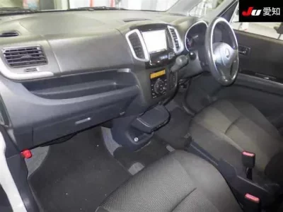 Mitsubishi DELICA D2