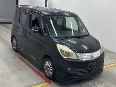 Mitsubishi DELICA D2