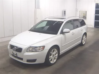 Volvo V50