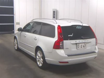 Volvo V50