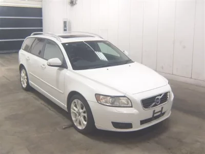 Volvo V50