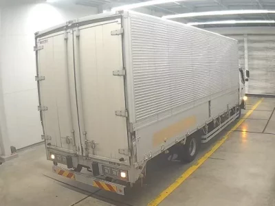 Mitsubishi FUSO FIGHTER