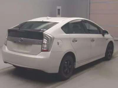 Toyota PRIUS PHV
