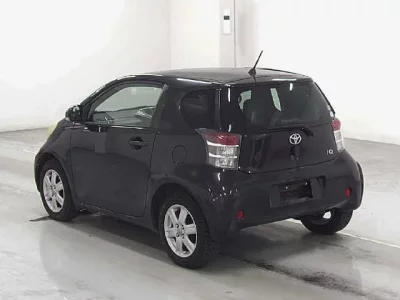 Toyota IQ