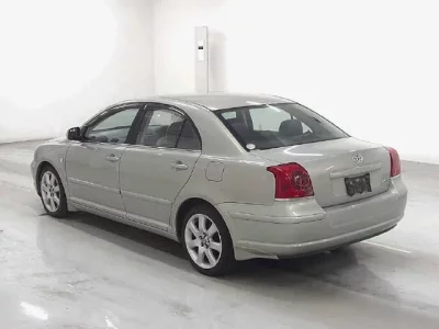 Toyota AVENSIS SEDAN