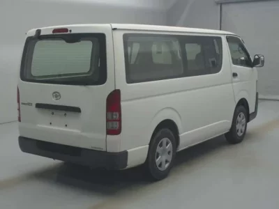 Toyota REGIUS ACE VAN