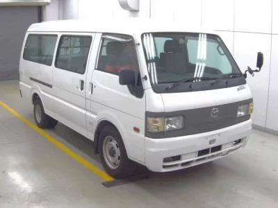 Mazda BONGO BRAWNY VAN