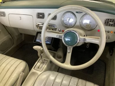 Nissan FIGARO