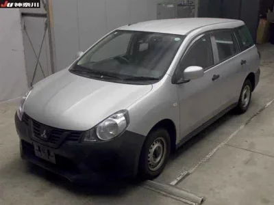 Mitsubishi LANCER VAN