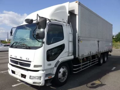 Mitsubishi FUSO FIGHTER