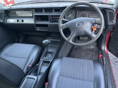 Toyota CROWN COMFORT