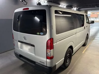 Toyota REGIUS ACE VAN
